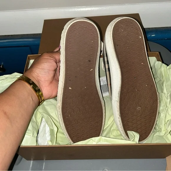 Burberry Beige and Black High-Top Sneakers - Picture 4 of 8